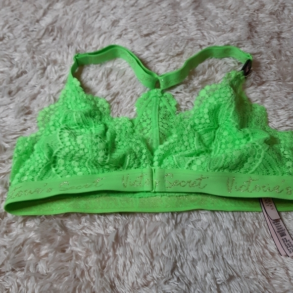 VICTORIA secret bra - Picture 5 of 5